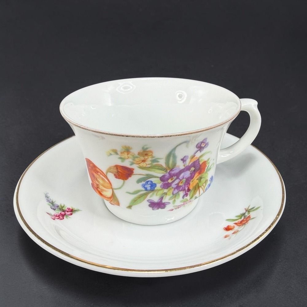 Arabia Finland Floral Teacup and Saucer Set White Gold Rim Vintage Porcelain VTG